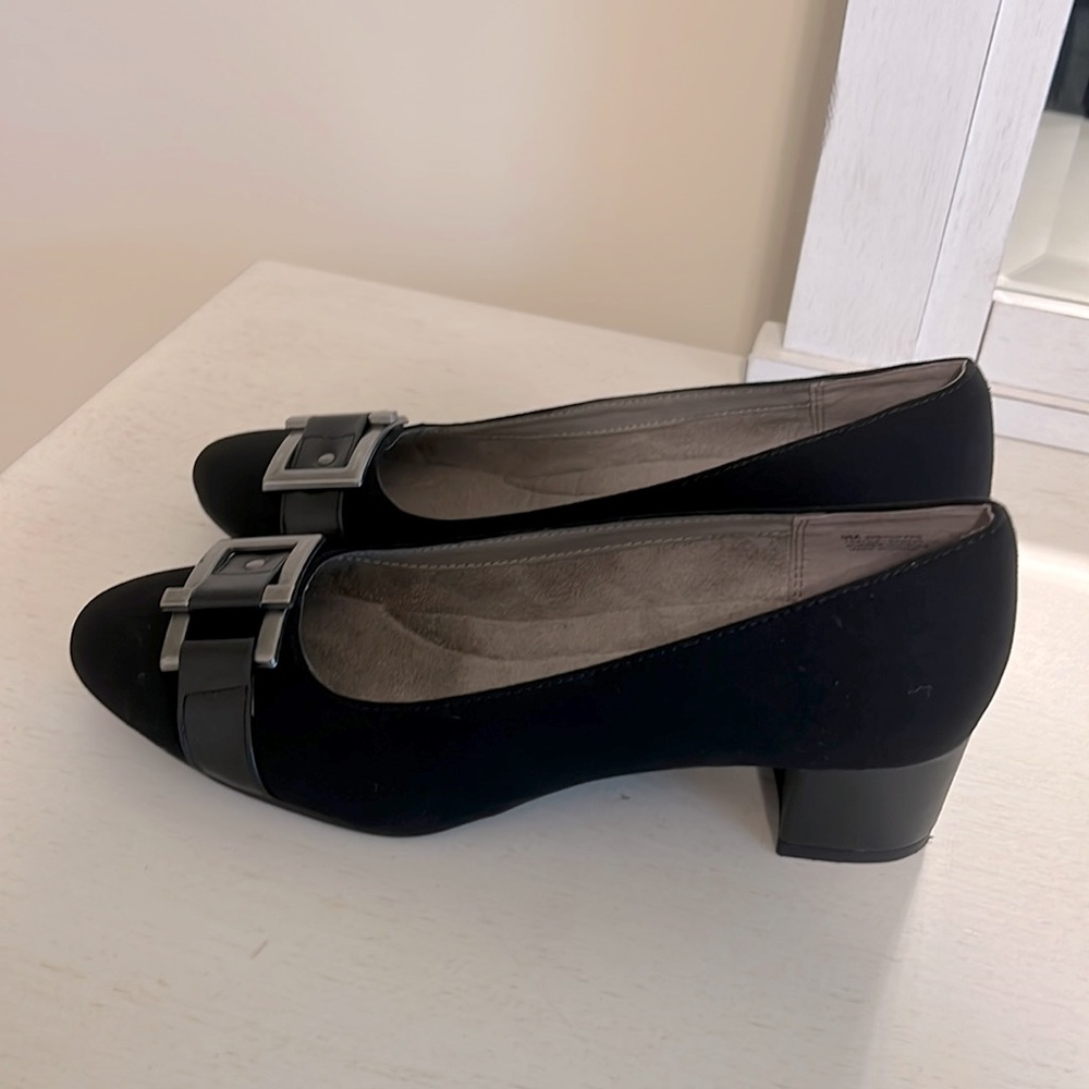 A2 by AEROSOLES Women’s A2 Heel Rest Sketch Pad / Size 9 / Excellent Condition